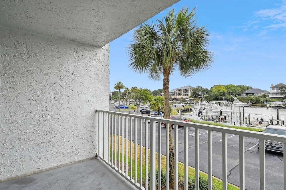 Dolphin Point 203c 2 Bedroom Condo by RedAwning