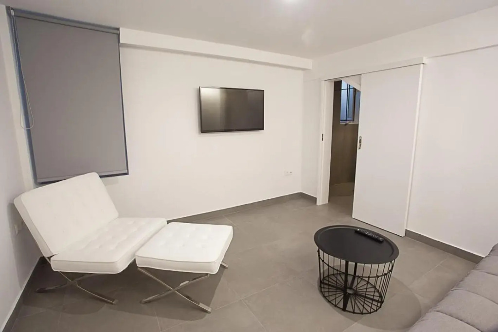 Dimokritou 4 Apartment