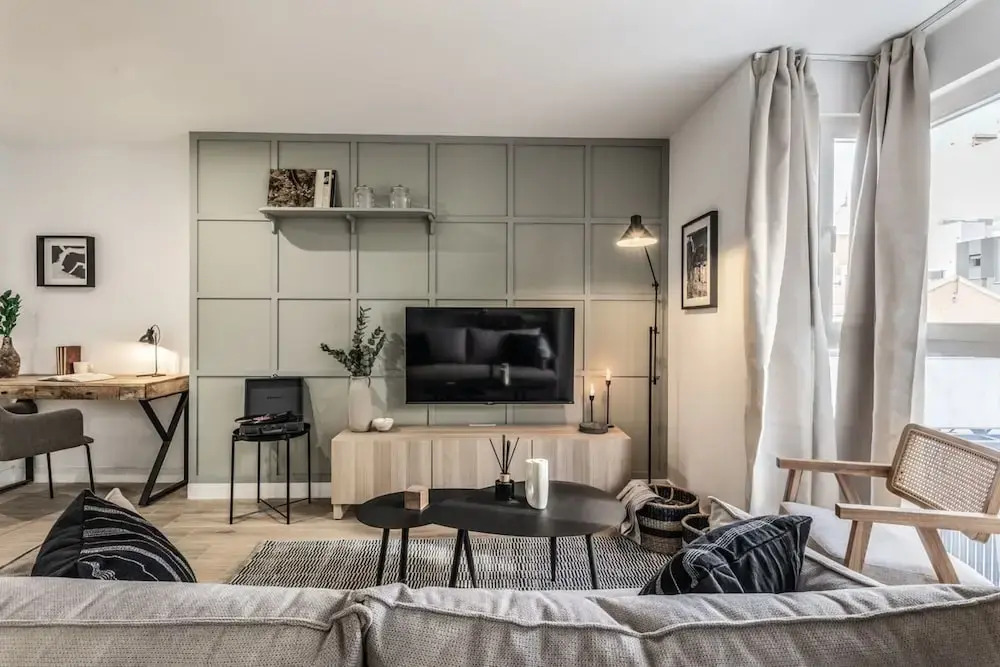 Santillana - 1 Bedroom and Pool in Castilla