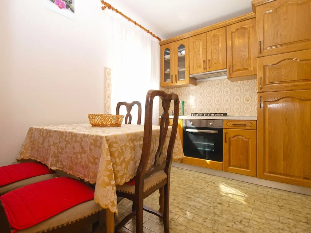 Apartment 1638