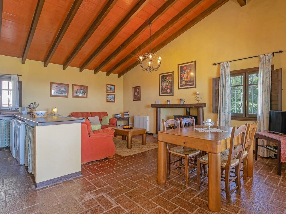 Cottage in La Joya Near El Torcal