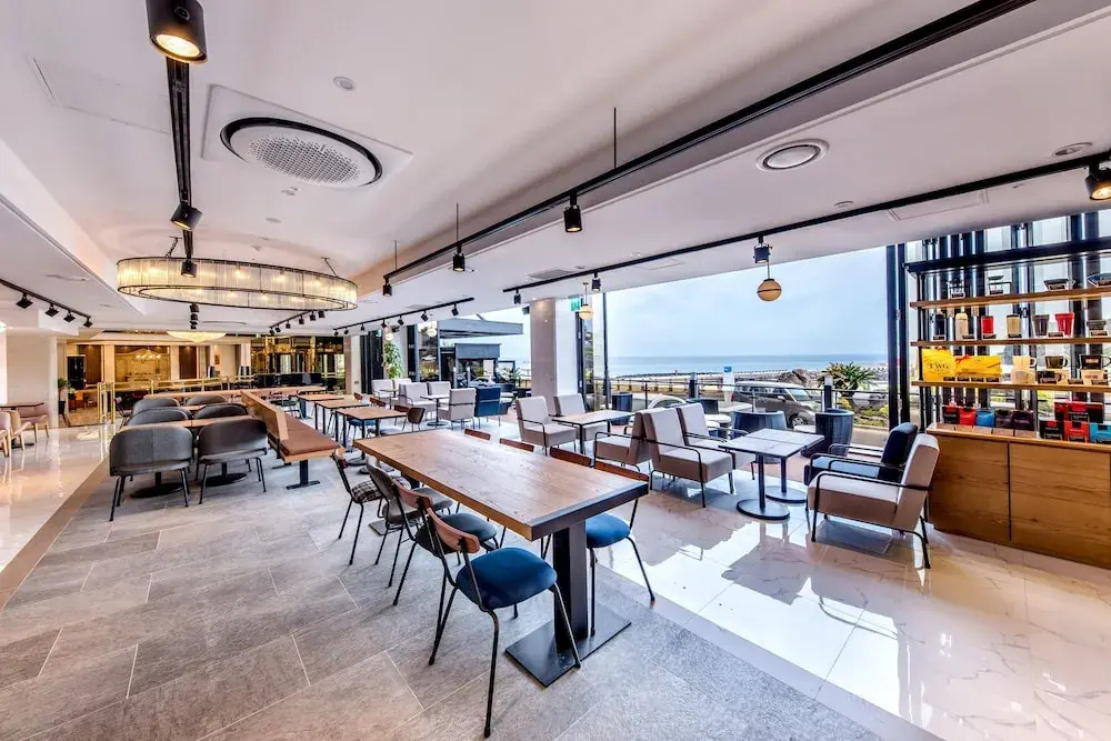 Dyne Oceano Hotel
