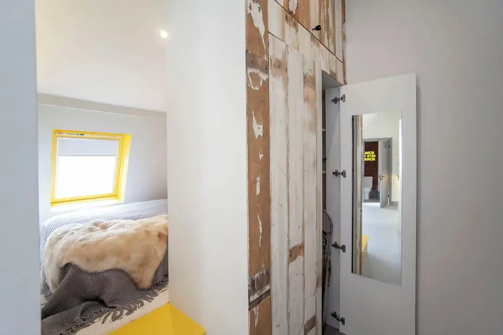 Higgihaus 26 Clare Street Aparthotel