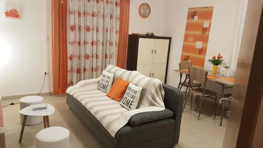 Orange Brist
