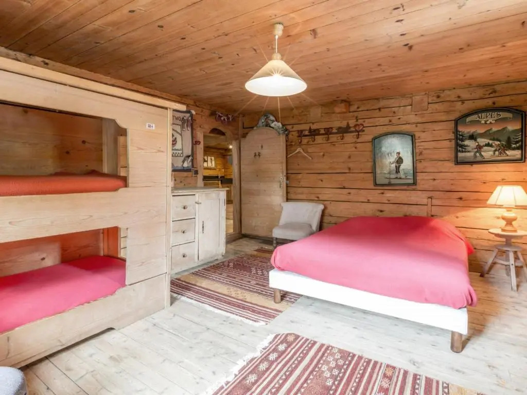 Chalet savoyard rénové, 10 pers, proche pistes, animaux admis - FR-1-304-162