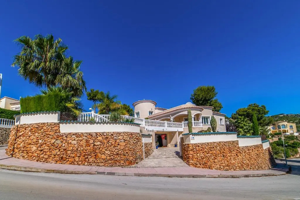El Sol - luxury villa with private pool in Benissa