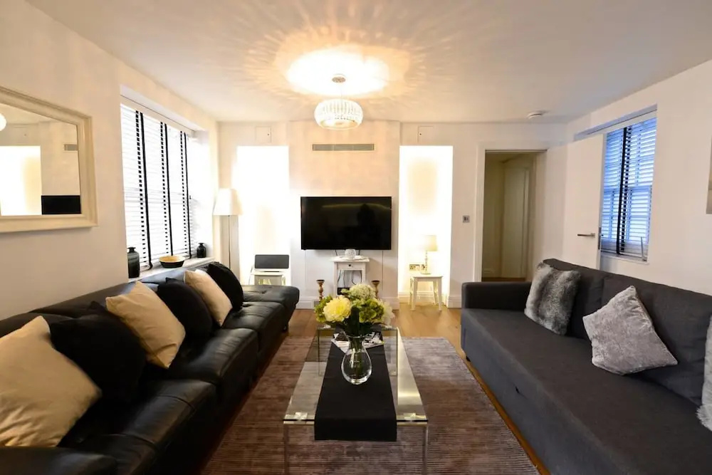 New Luxury 3bed/2bath Apartment - Covent Garden!!