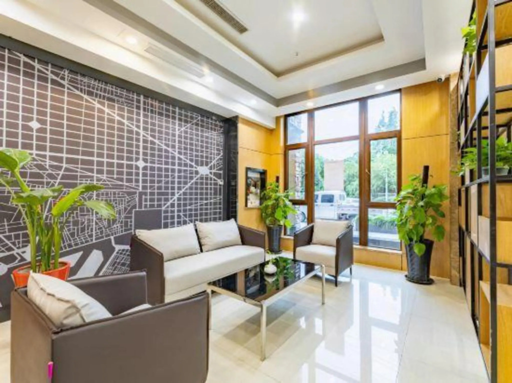 Shankee Hotel (Shanghai Qingpu District Outlets)