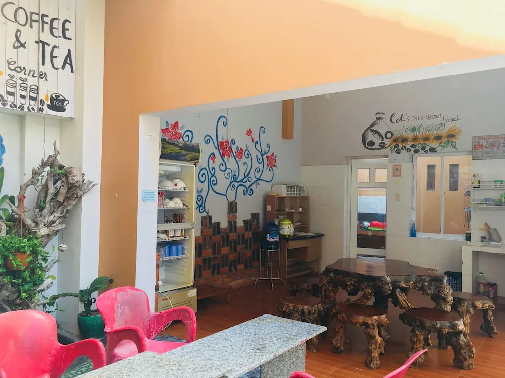 Goc Bien Homestay