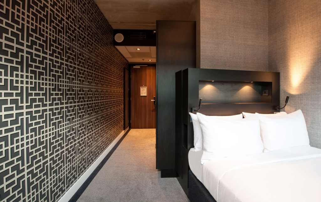 DoubleTree by Hilton Amsterdam - NDSM Wharf