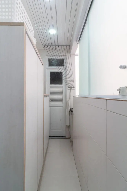 10-min Walk to Copacabana Beach Stc302