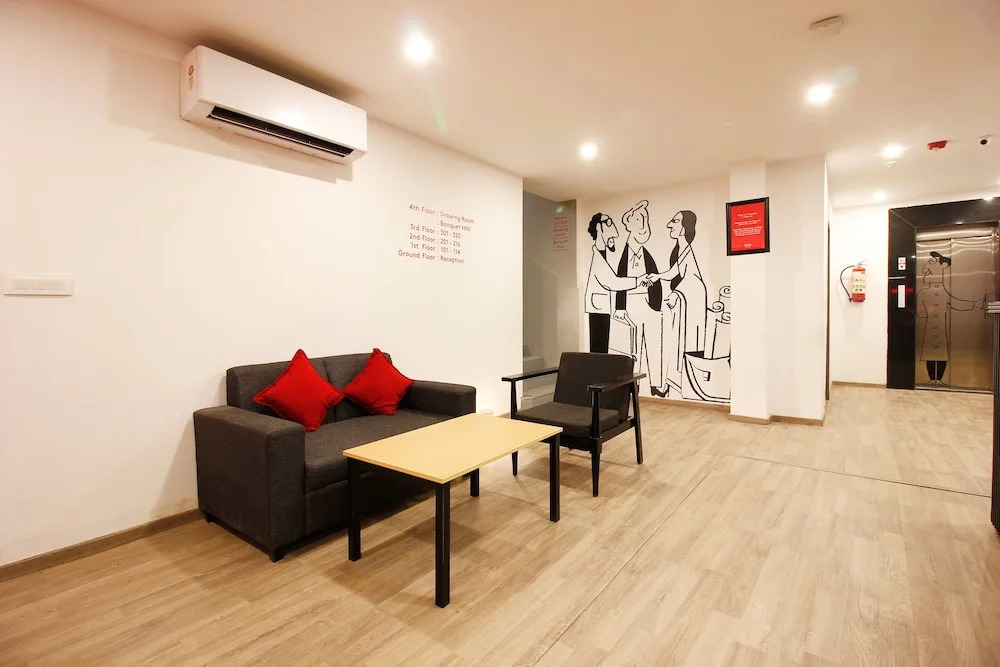 Super Townhouse Rajdhani Residency