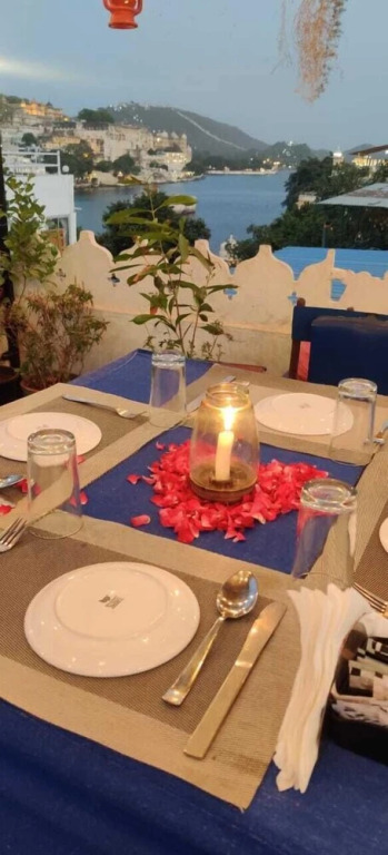 Hotel Dhola Ghat Haweli