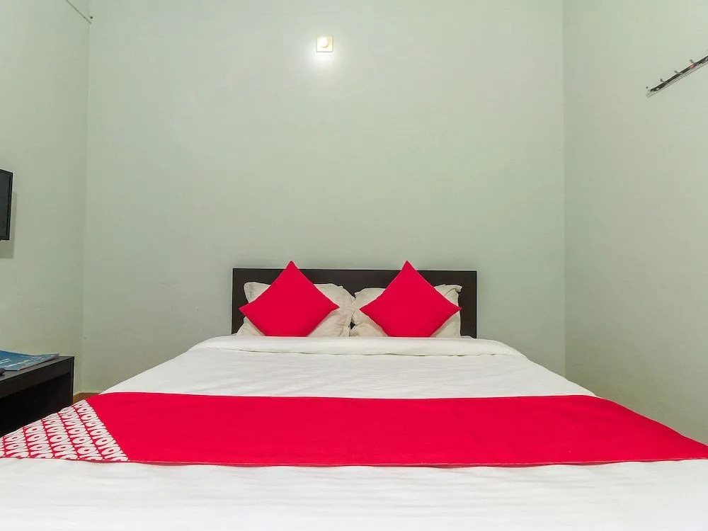 OYO 23107 Rasha Residency