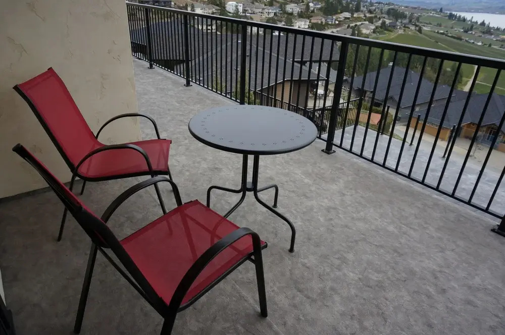 Mission Hill Lake View Villa