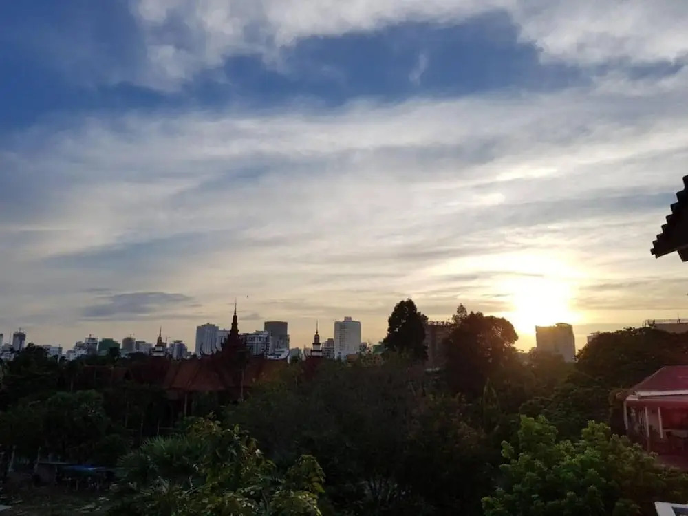 SkyVilla BKK - Pool & Chill - Laundry included