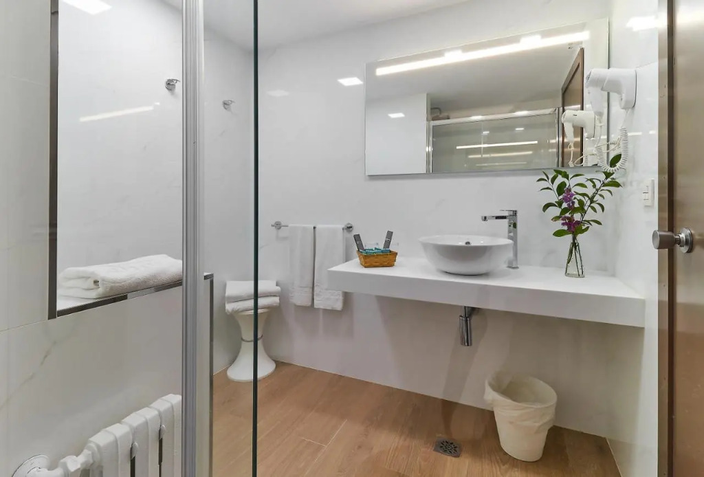 B&B HOTEL Zaragoza Royal