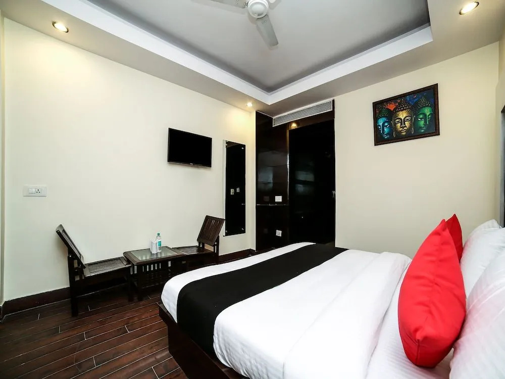 Capital O 24198 Hotel Sunrise Grand