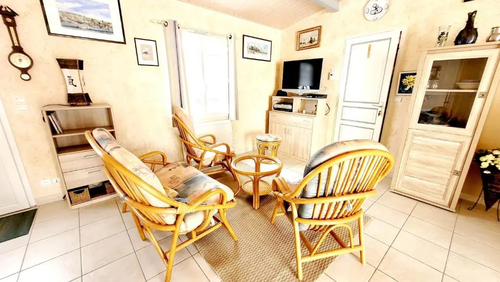 Villa de 4 chambres avec piscine privee et jardin clos a Notre Dame de Monts a 1 km de la plage