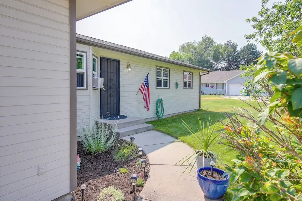 2 Mi to Dtwn: Missoula Duplex w/ Fenced Yard