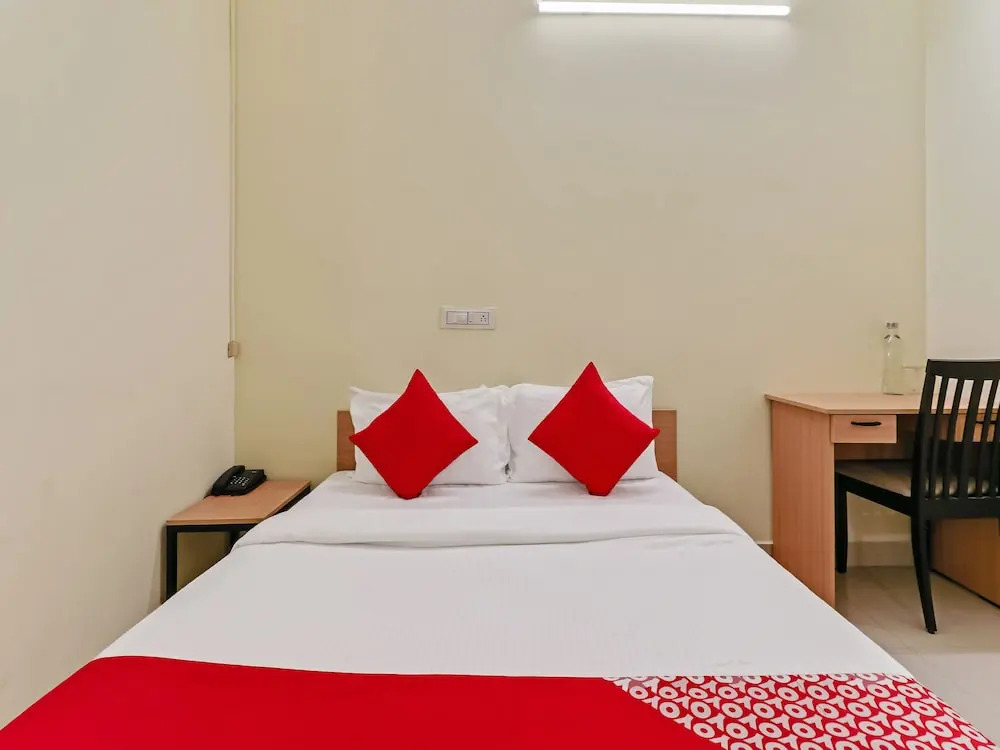 OYO Flagship 26714 Sri Balaji