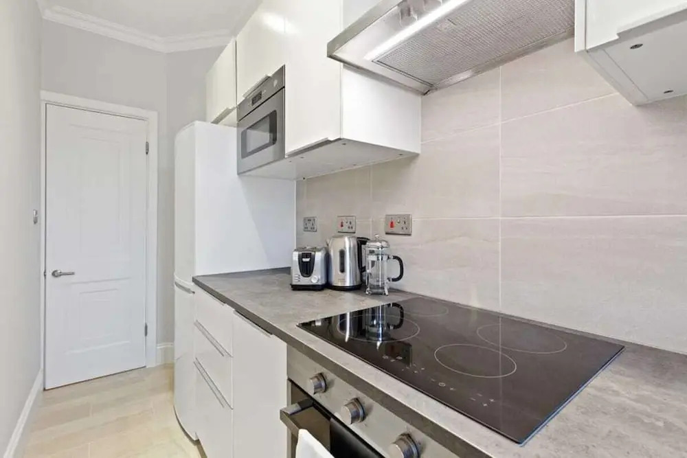 Newly Refurbished 2 Bed in Bayswater, 2min to Stn
