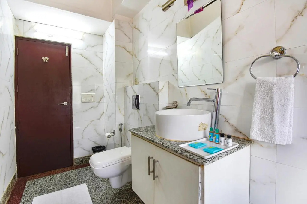 FabHotel Absolute Comfort