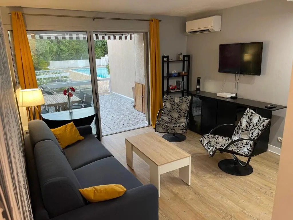 Le Soléa - Cassis centre Résidence Le Club avec piscine et garage pour 2-4 personnes