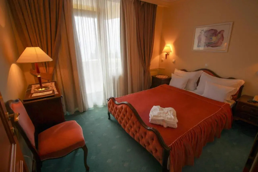 Hotel Metropol   Metropol Lake Resort