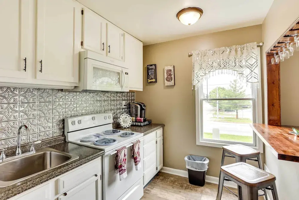 Walkable Apt Near Kentucky Derby!