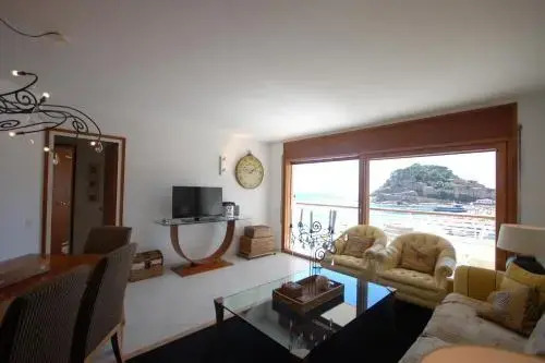 Lets Holidays INCREDIBLE APARTMENT WITH AMAZING VIEWS