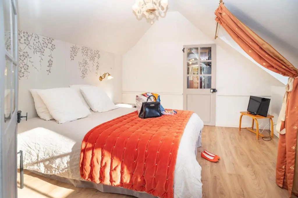 les Myrrhophores et Spa, Chambres dHôtes et Gîtes de charme