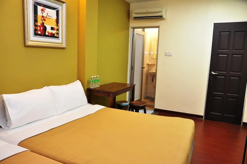 Vla Court Hotel