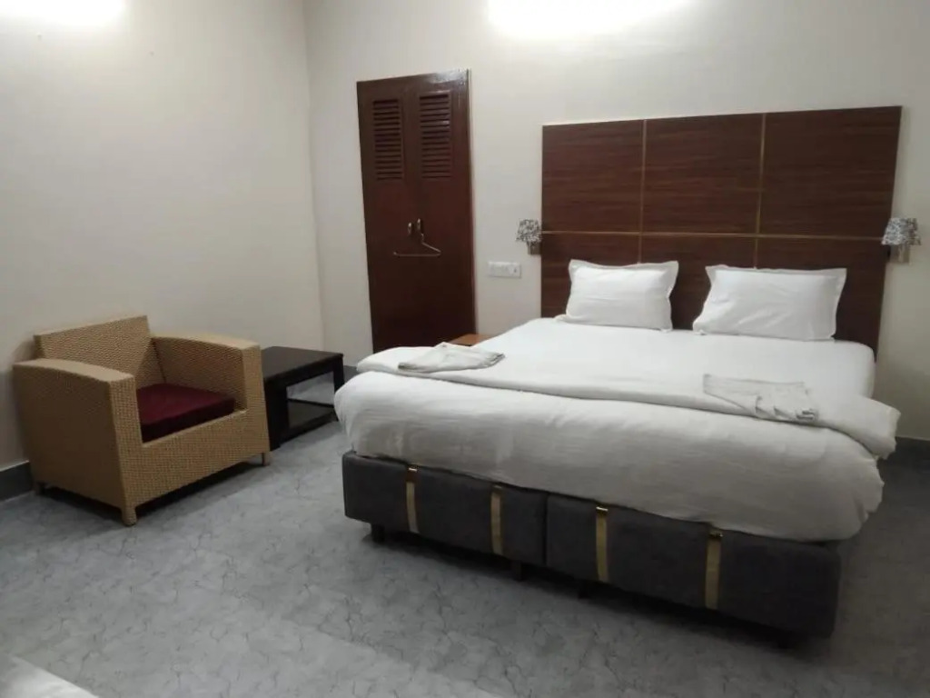 Hotel Ajaya By Sr Hotels