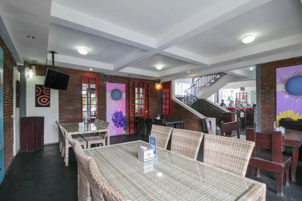 Airy Syariah Stasiun Malang Gajah Mada 17