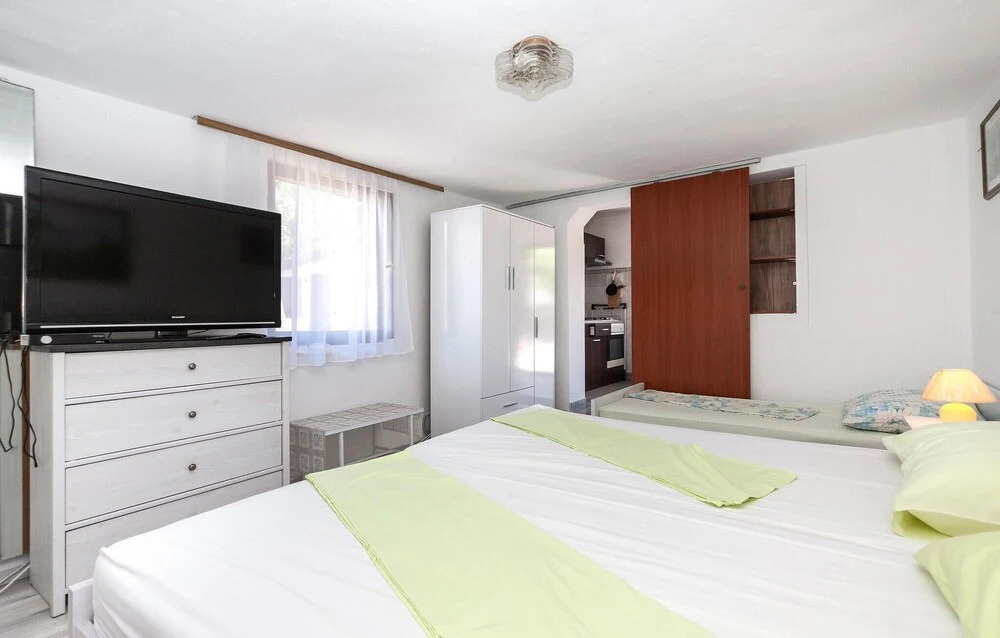 Amazing Home in Premantura With Wifi and 2 Bedrooms