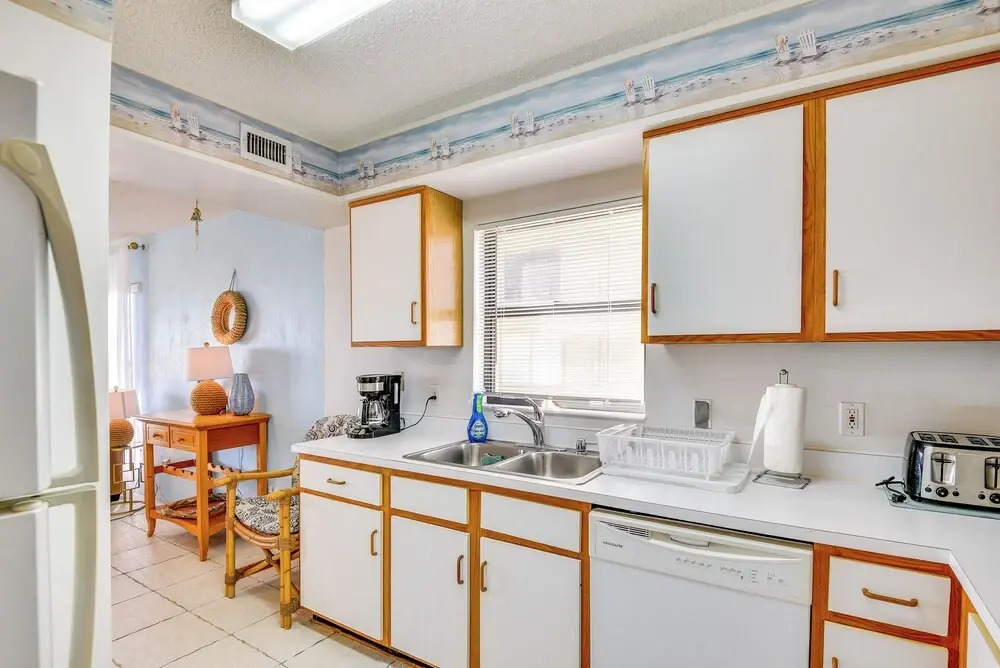 Ormond Beach Ocean-view Condo w/ Private Balcony!
