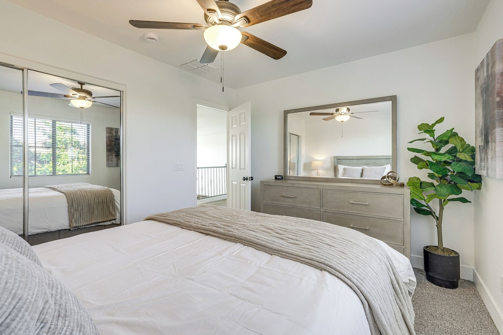 Spacious San Tan Valley w/ Private Outdoor Oasis