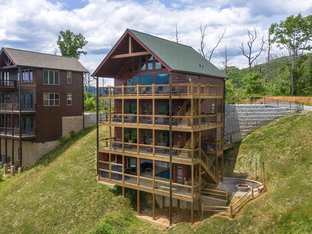 Splashtastic View Lodge by Jackson Mountain Rentals
