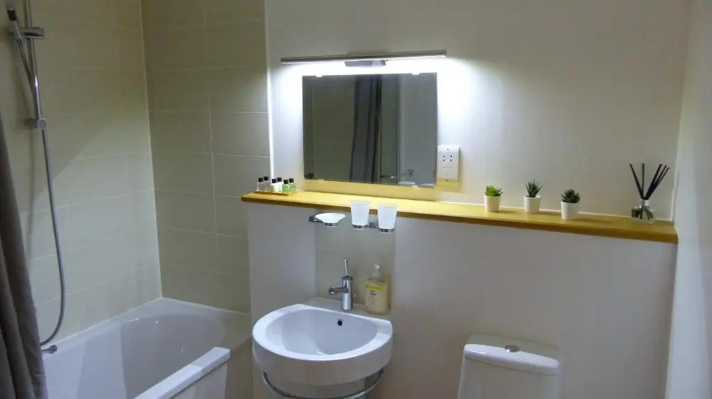 37 Farraline Court, City Centre apartment