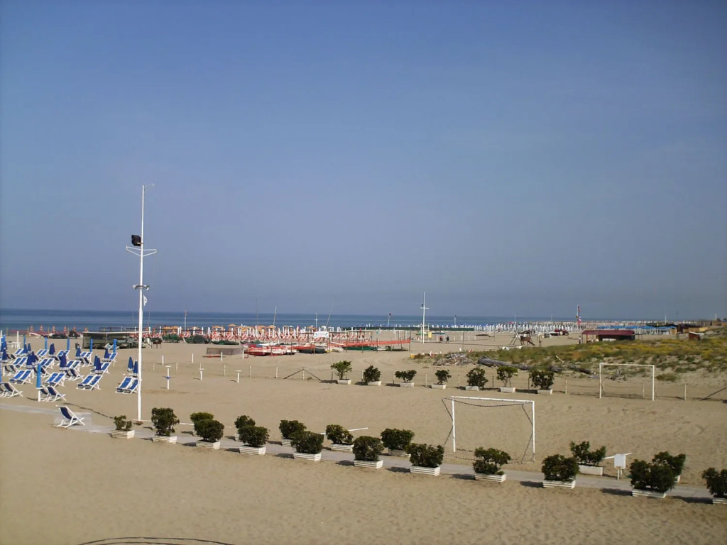 Club del Sole Viareggio Family Collection