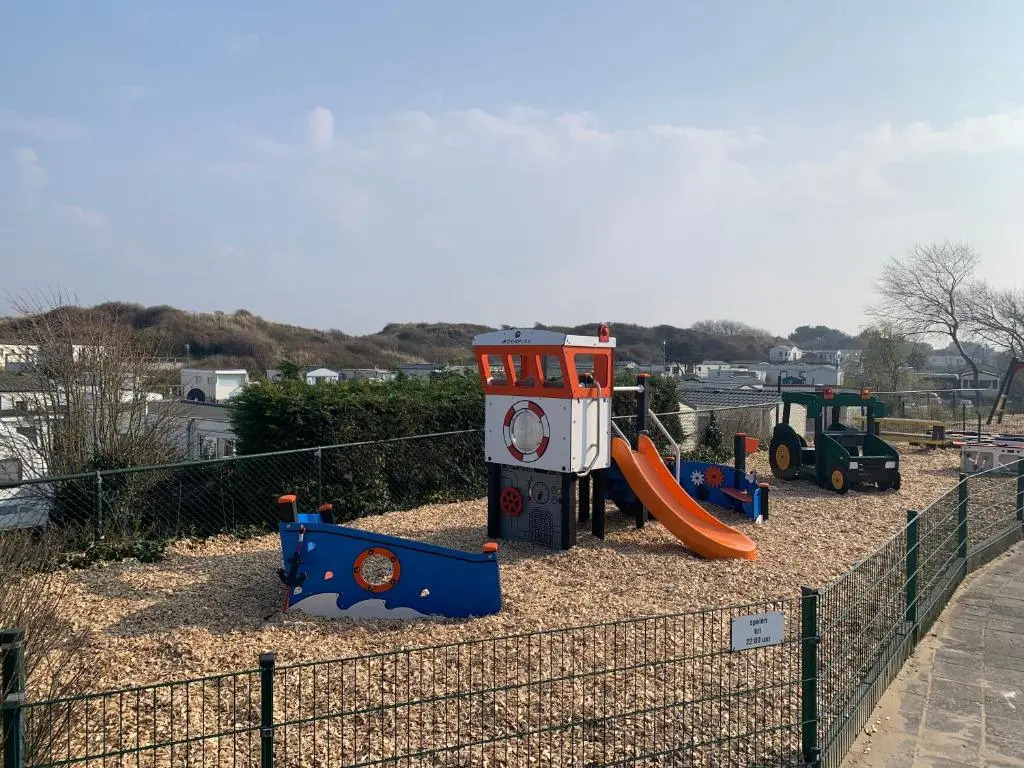 Chalet Playa direct aan zee in IJmuiden