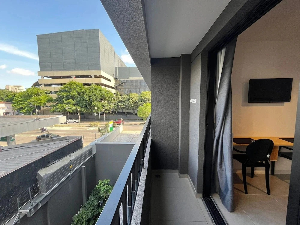 Moderno Studio Pinheiros Delfhy