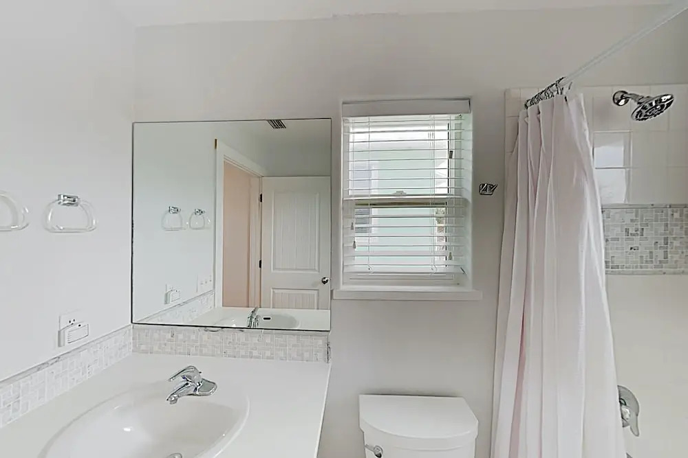 New Listing! Ge Walk Charmer -- Near Beach 3 Bedroom Home
