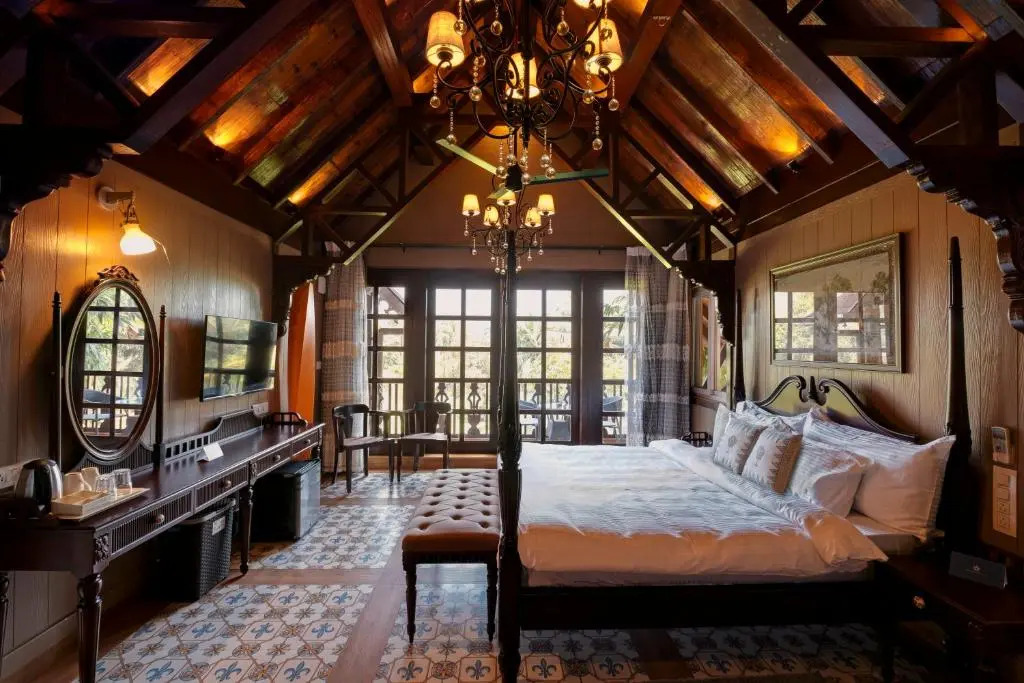 SaffronStays Tudor San Ann
