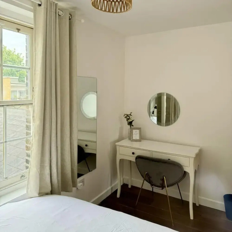Central London Trendy Apartment