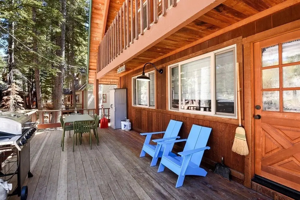 Timberline Cabin - Hot Tub 3 Bedroom Cabin by Redawning