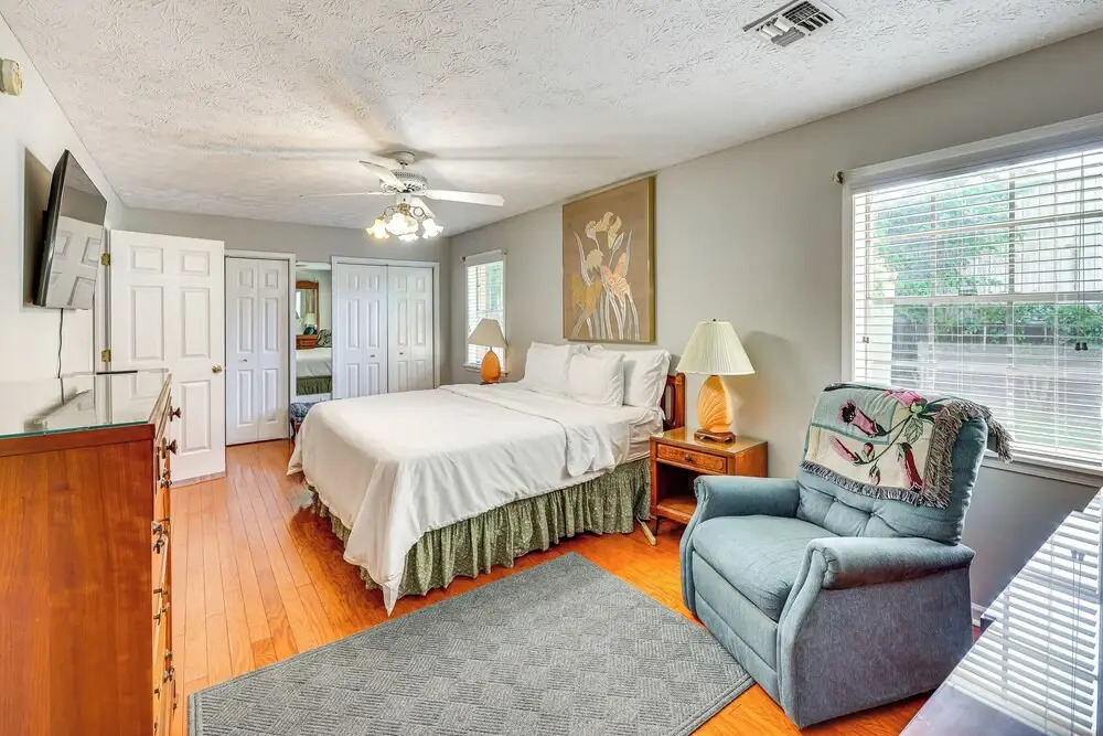 Spacious Downtown Montgomery Home w/ Yard, Patio