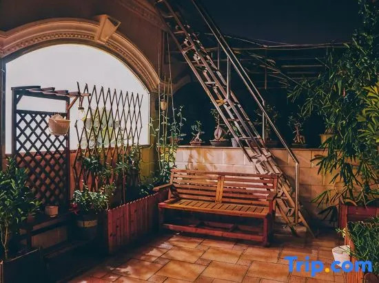 Hetang Yueshe Guesthouse