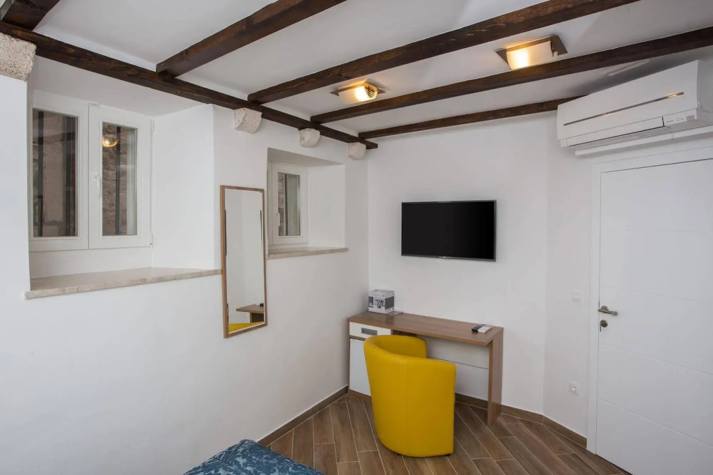 Apartment & Rooms Verdi